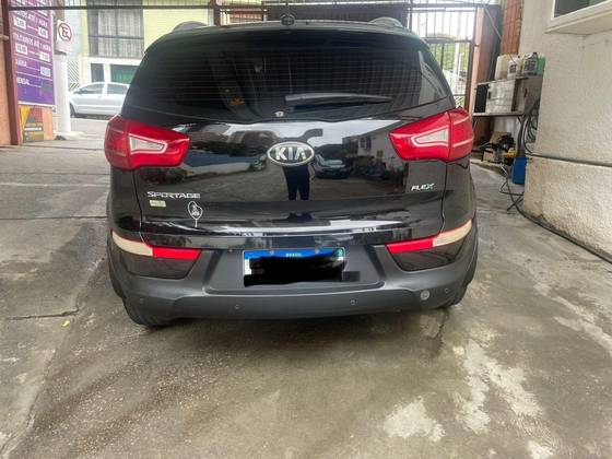 KIA SPORTAGE 2.0 EX 4X2 16V FLEX 4P AUTOMÁTICO KIA SPORTAGE 2.0 EX 4X2 16V FLEX 4P AUTOMÁTICO